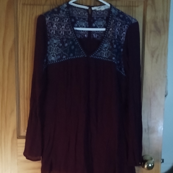 Jolt Blouse           Large - Picture 1 of 9